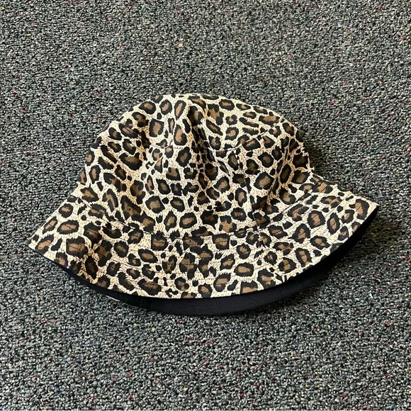 URBAN OUTFITTERS Brown & Beige Leopard Cheetah Animal Print Bucket Hat Accessory - Picture 6 of 16
